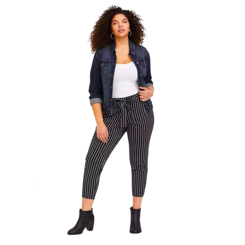 Torrid | Black and White Stripe Challis Tie Front Pant